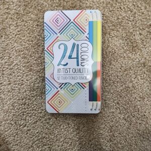 24 Colors Artist Quality Colored Pencils